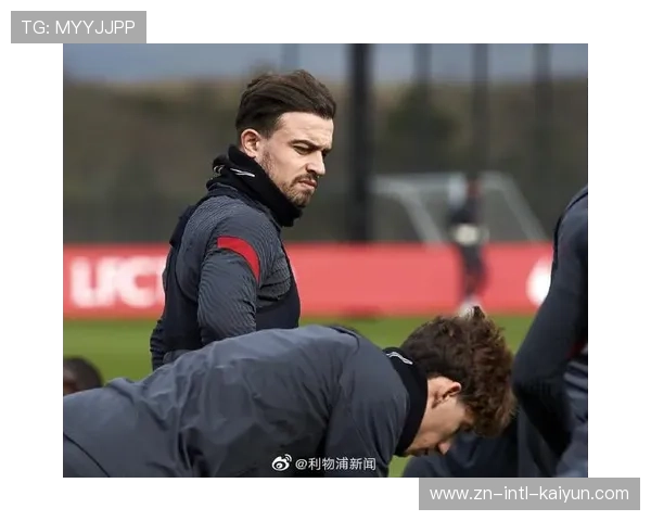 欧冠主题社区足球活动开展，推动基层足球发展